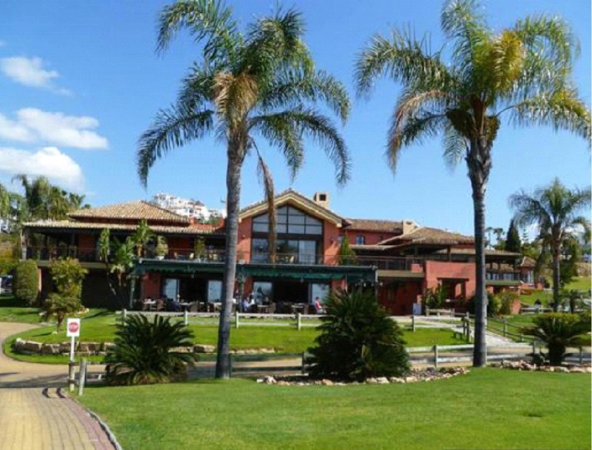 Superior 3Br Golfla Apartment Minutes From Puerto Banus & Marbella Malaga Bagian luar foto